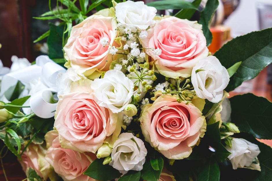https://flowerdeliverywealdstone.co.uk/blog/where-to-buy-anniversary-flowers-near-harrow-civic-centre/